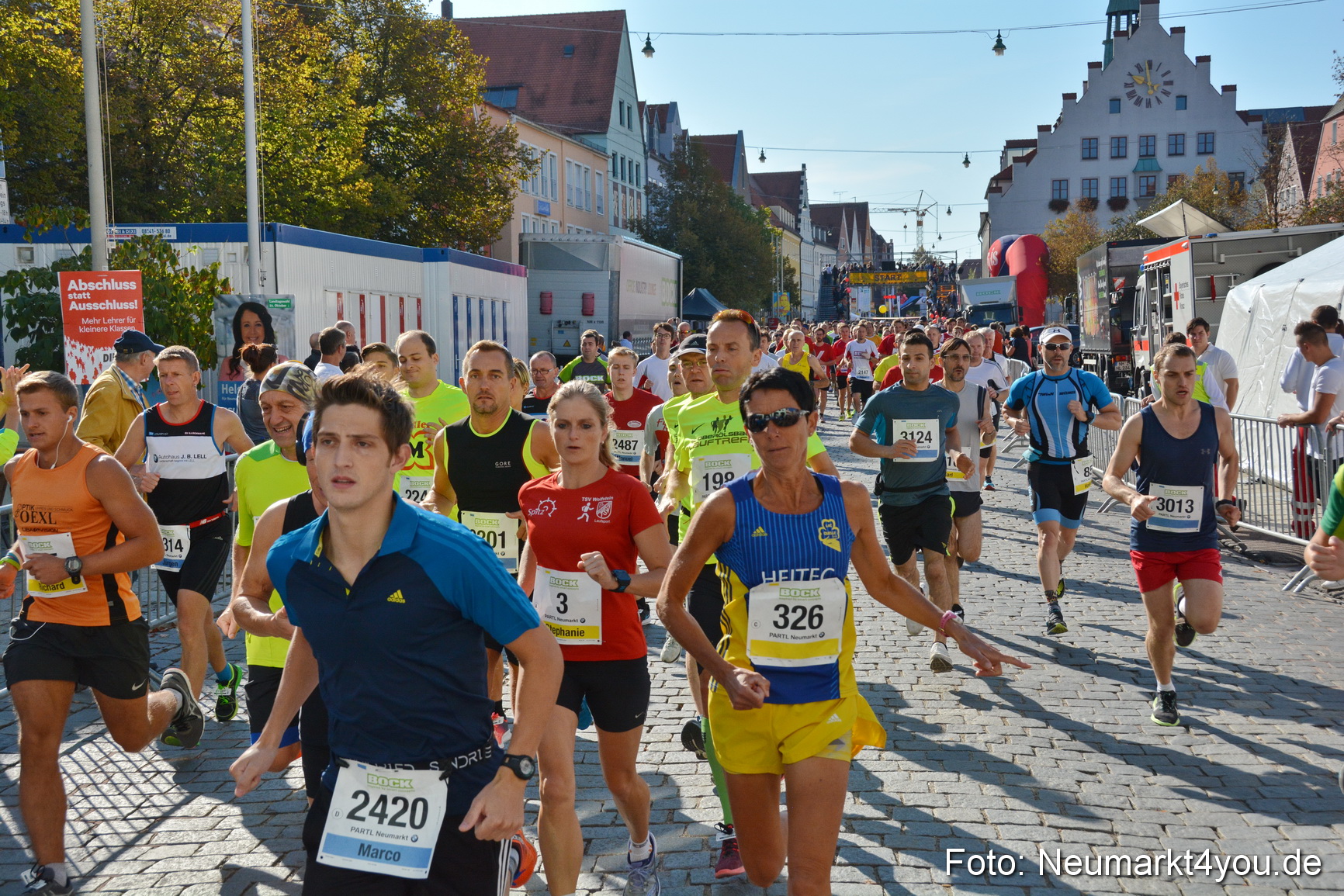 Unterer Markt Stadtlauf Neumarkt 2018 0045